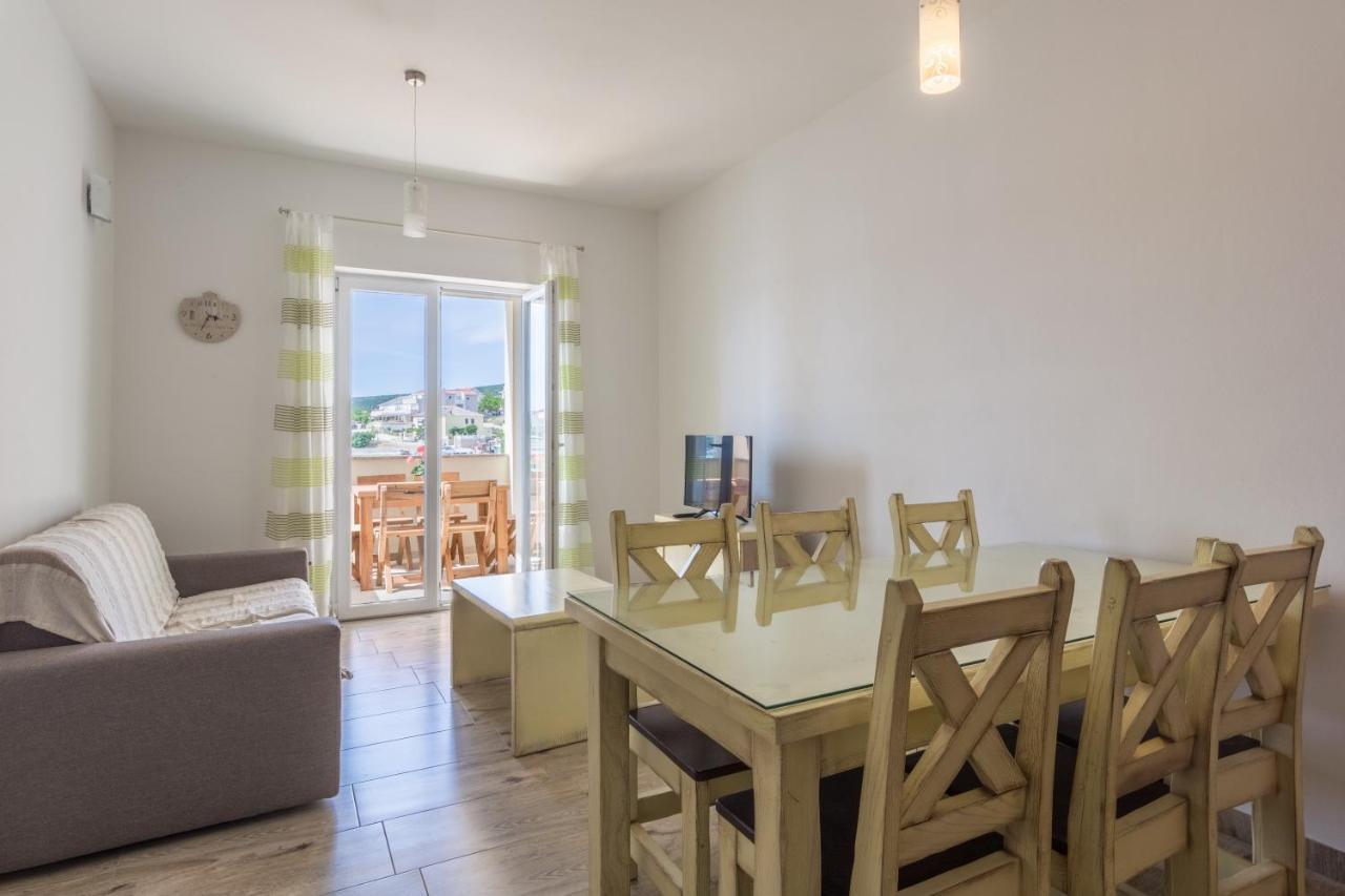 Apartments By The Sea Simuni, Pag - 18386 Kolan Eksteriør bilde